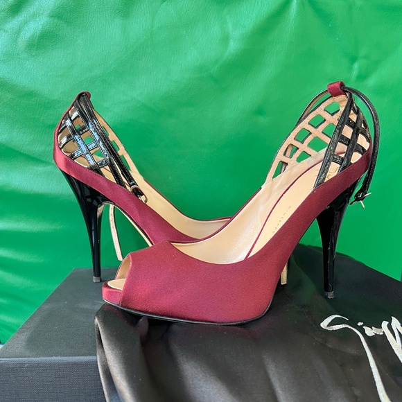 Giuseppe Zanotti Satin Heels - Picture 1 of 7